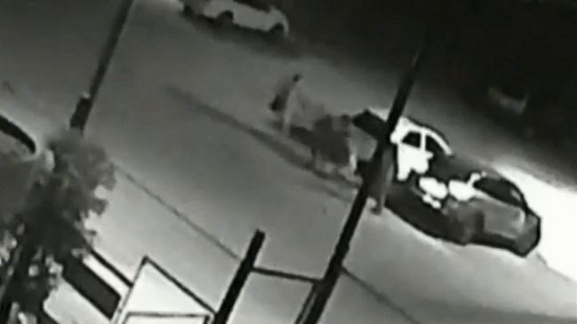 Médico y enfermera sufrieron violento asalto en estacionamientos de Hospital El Pino