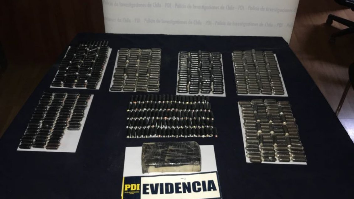 Chiu chiu: Tres hombres fueron detenidos portando 600 ovoides en una mochila