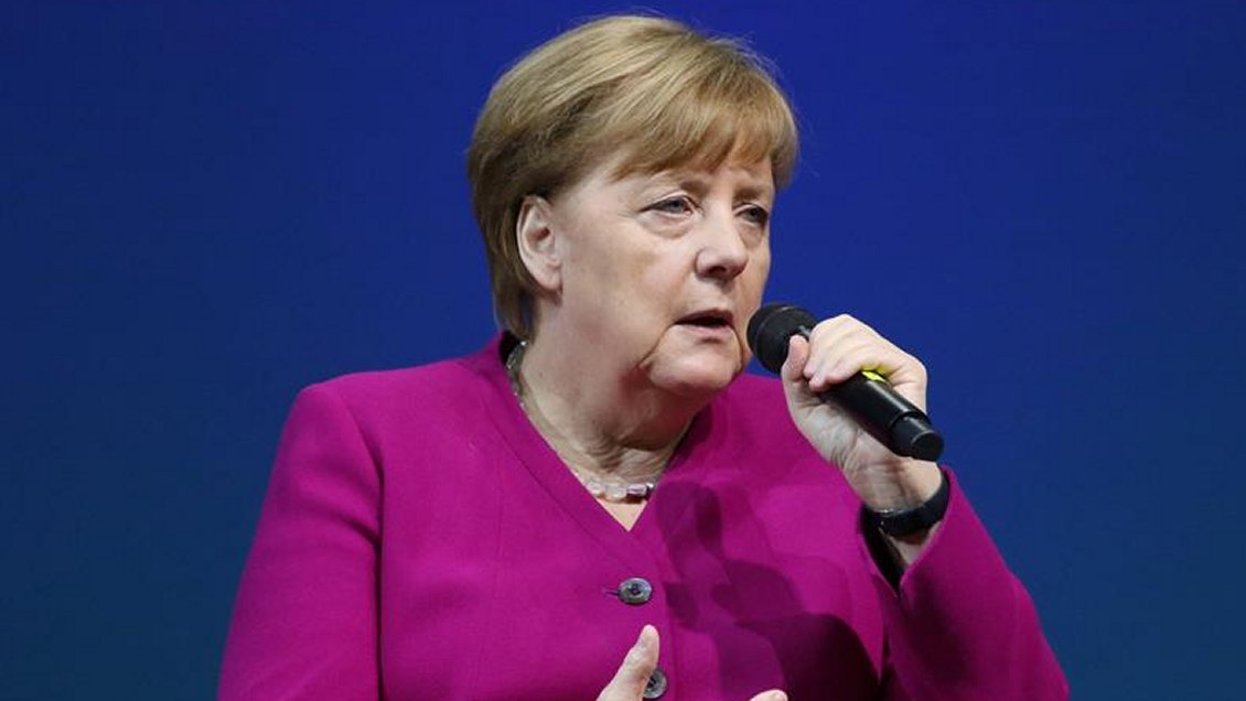 Merkel criticó el nacionalismo y advirtió que 