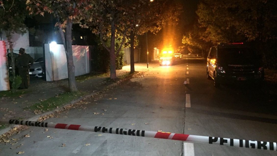 Hombre de 28 años murió al intentar evitar un robo en su casa en Lo Barnechea