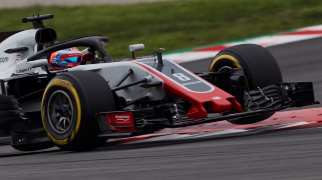 Romain Grosjean fue el más rápido en sesión de prácticas en Barcelona