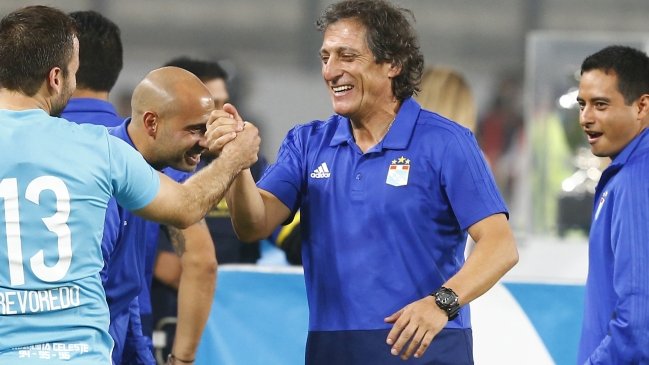 Mario Salas: Si la UC va puntera con tal rendimiento, algo bueno debe tener