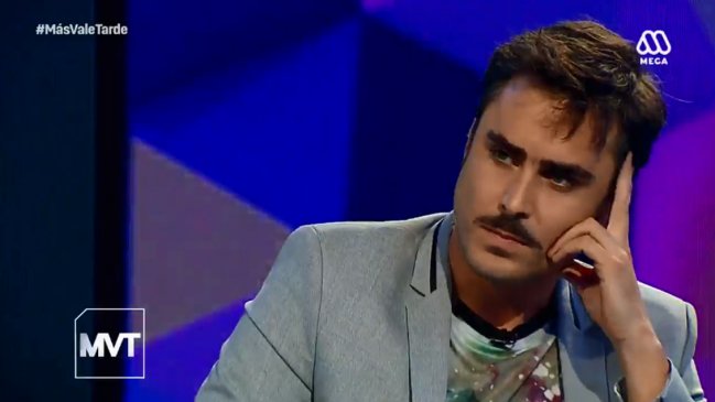 Nicolás Oyarzún denunció ser víctima de acoso y hostigamiento