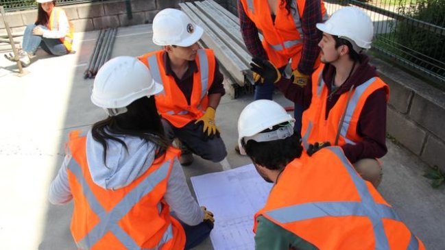 Colegio de Ingenieros: 