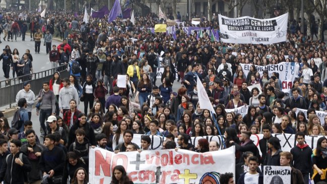 Confech convocó a nueva marcha estudiantil para día de la Cuenta Pública
