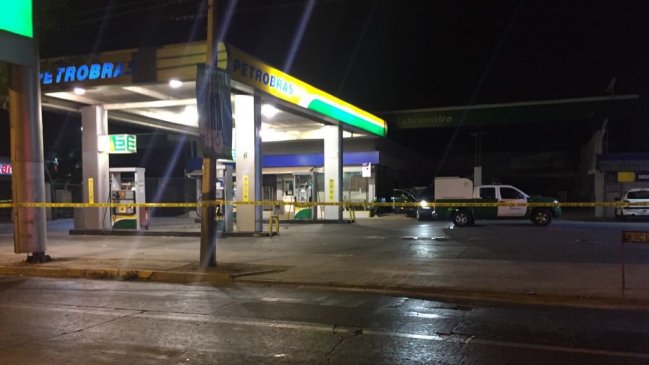 La Cisterna: Carabineros detuvo a tres sujetos tras robo frustrado en servicentro