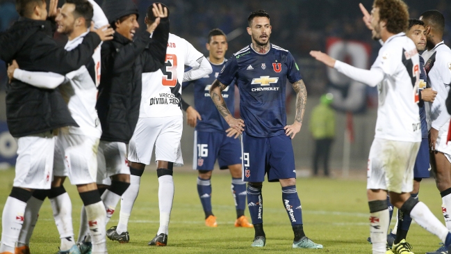 Pinilla: Lo de Jara es un error puntual, más culpable soy yo porque no hicimos goles