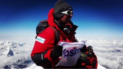  Chileno subió el Everest y Lhotse en la misma expedición  