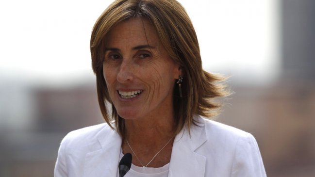 Ministra Marcela Cubillos negó haber recibido presiones de SQM mientras fue diputada