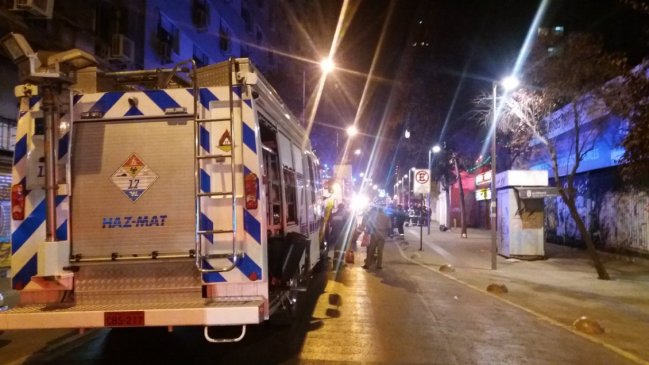 Dos hombres consumieron cianuro por error en Santiago Centro