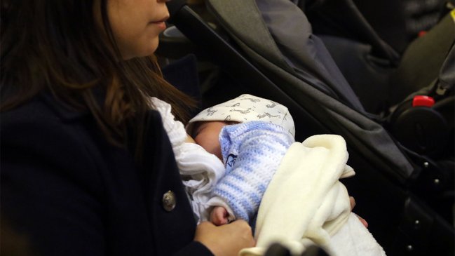 Lanzan concurso fotográfico para incentivar la lactancia materna en la Región de Magallanes