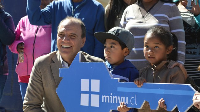 Putre: 33 familias inauguran el conjunto habitacional más alto de Chile