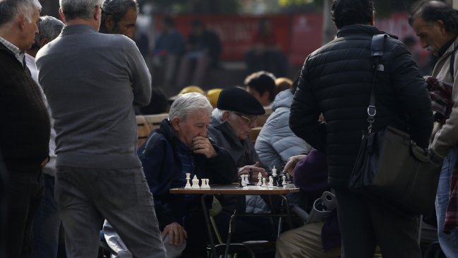 Diputados DC buscan impedir retiro del Consejo de Ahorro Colectivo