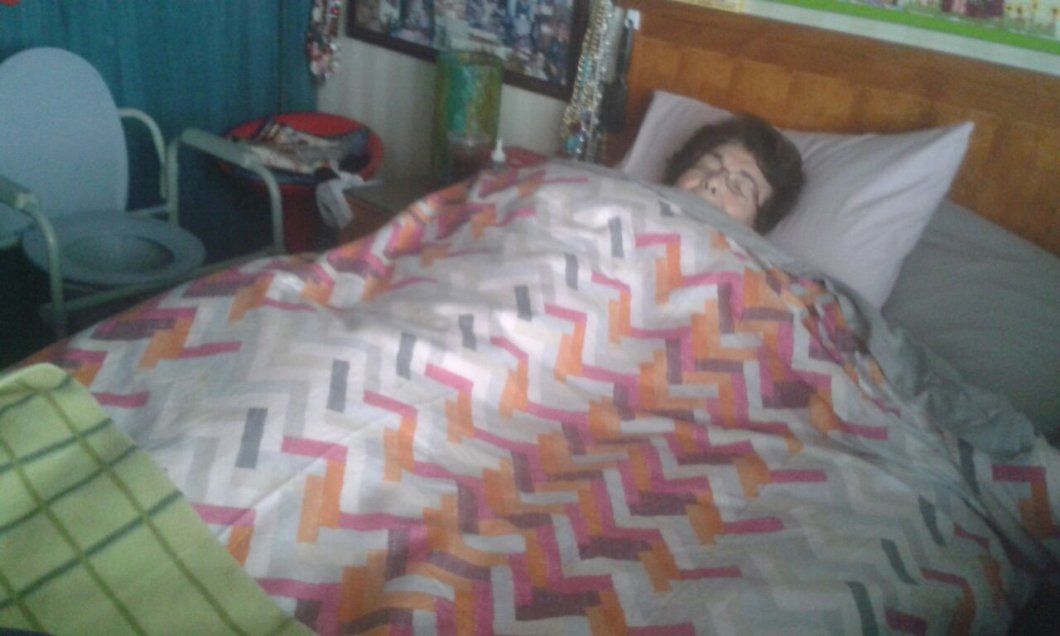 Denuncian al Cesfam de Iquique por maltrato a mujer con Alzheimer