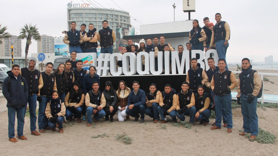 Tripulantes de buque escuela ecuatoriano conocieron atractivos de Coquimbo