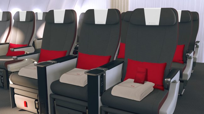 Iberia lanzó su clase Premium Economy en vuelos Santiago-Madrid