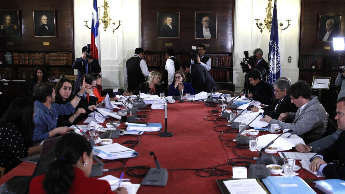 Identidad de género: Adultos podrán cambiar sexo registral hasta dos veces