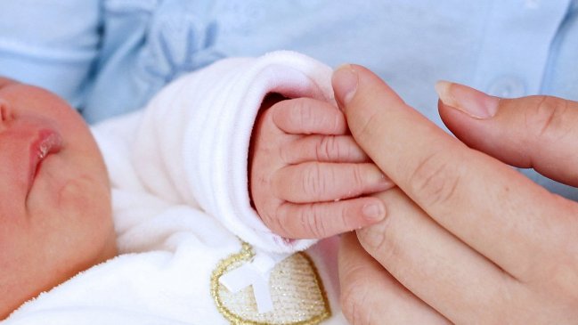 Problemas respiratorios y choque marcan trágica muerte de guagua en Chillán