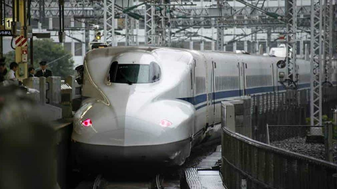 Un muerto y dos heridos dejó ataque con cuchillo a bordo de tren bala japonés