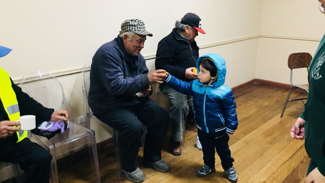 Talca: Niños y niñas solidarizan con personas en situación de calle