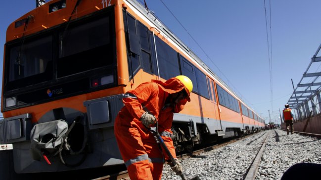 Ministra de Transportes por Biotrén a Lota: Sería poco responsable comprometer un proyecto