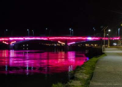 Carabineros rescató a joven que intentó lanzarse desde el puente Calle Calle