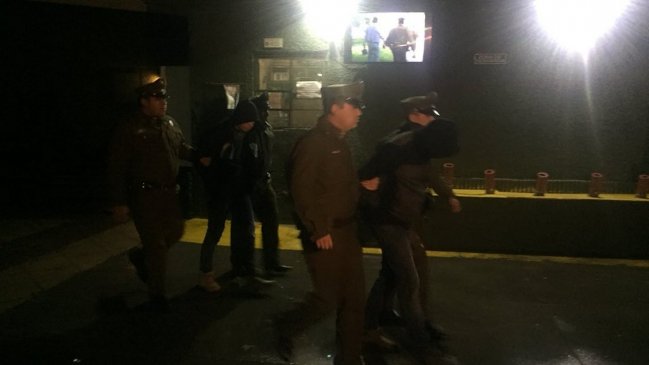 Carabineros detuvo a dos sujetos por robo de camión en Quilicura