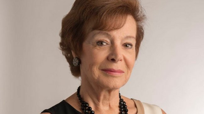 Restos de Liliana Ross serán velados en Vitacura