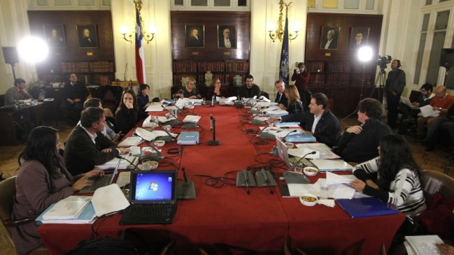 Comisión mixta comenzó a analizar proyecto de identidad de género