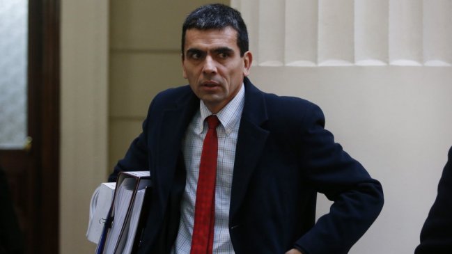 Ex fiscal Gajardo por acuerdo en caso Penta: Es una mala señal para la persecución de la corrupción