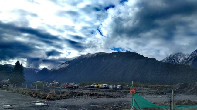 Chaitén: Trabajadores abandonan construcción de viviendas por no pago de sueldos