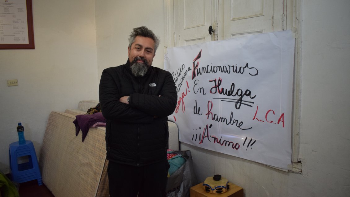 Copiapó: Profesor del Liceo Católico retomó huelga de hambre