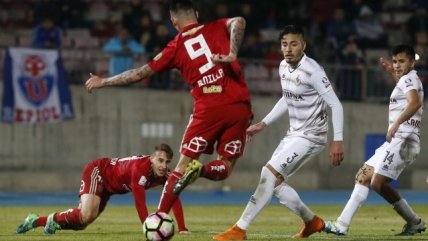 Mauricio Pinilla abrió la cuenta ante La Serena con un golazo de taco