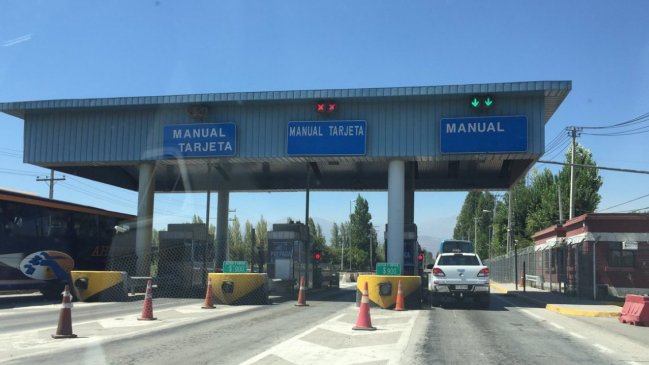 Funcionario de la PDI frustró robo armado en peaje de Colina