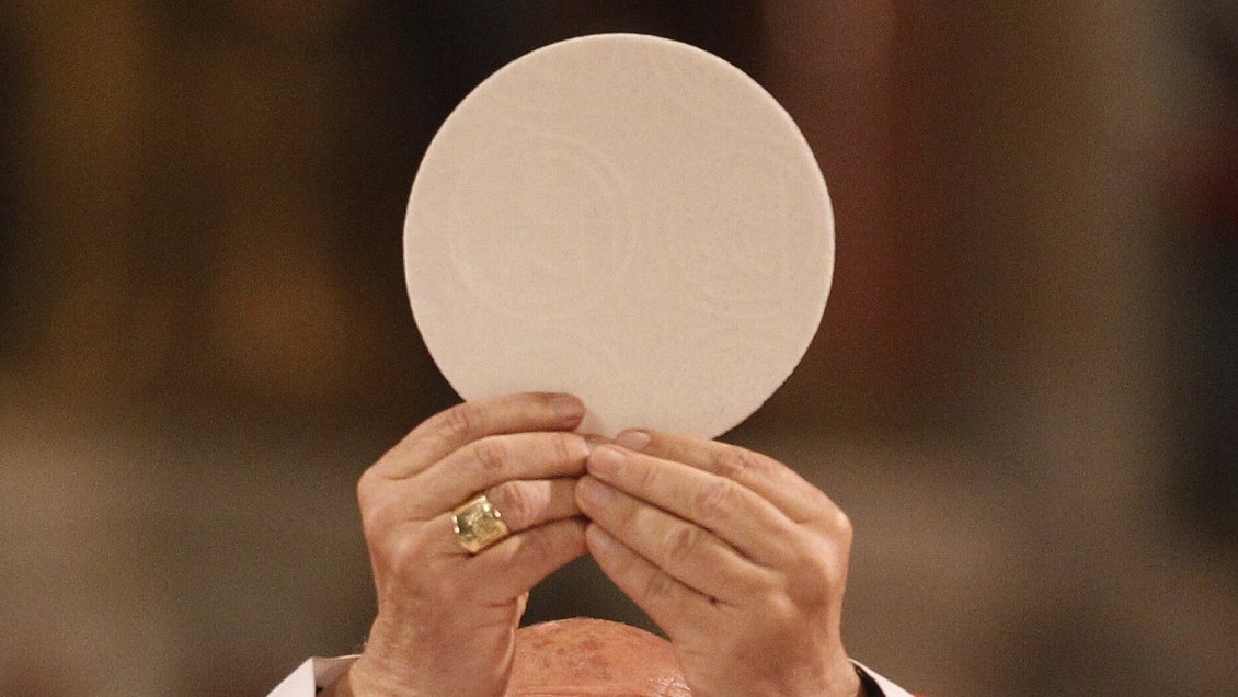 Fiscalía abrió investigación por denuncia de abuso sexual de cura en Puerto Aysén