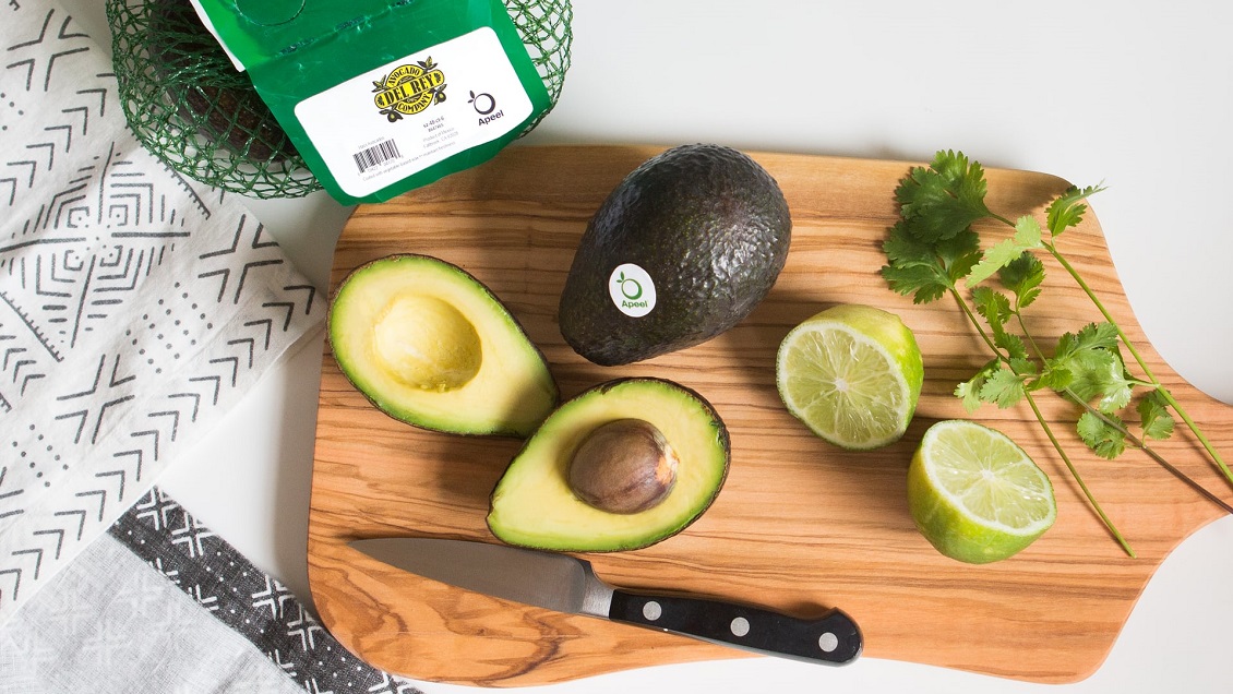 Inician ventas de producto financiado por Bill Gates que hace que las paltas duren el doble