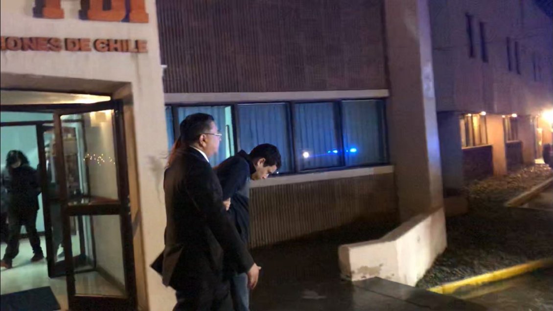 Formalizan a sujetos que reconocieron brutal agresión a profesor en Punta Arenas