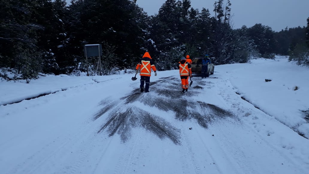 Región de Magallanes: Normalizaron estado de carreteras tras frente de nieve