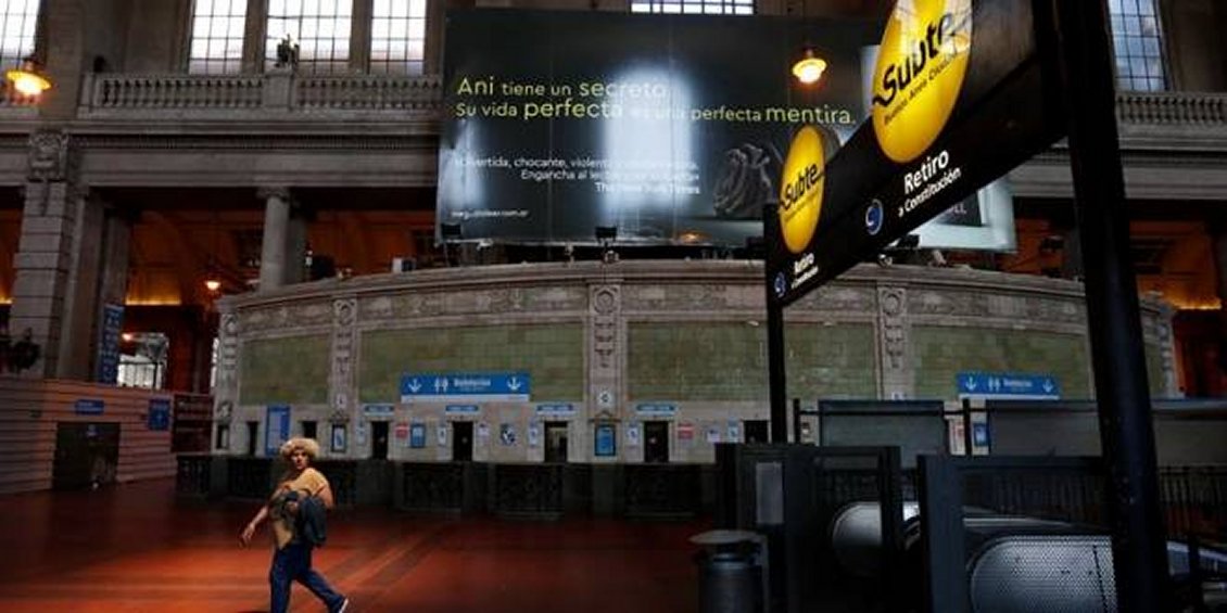 Macri enfrenta la mayor huelga general de su mandato este lunes