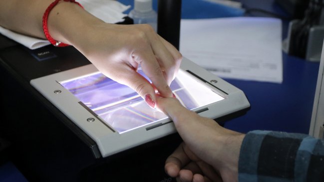 Registro Civil estudia implementar un carnet y pasaporte con reconocimiento de iris