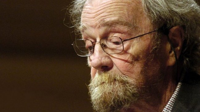 Murió el poeta estadounidense Donald Hall