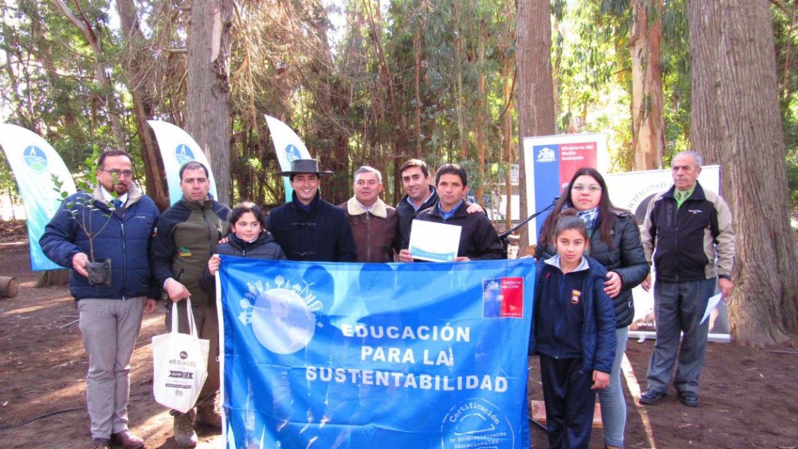 Cinco escuelas de Vichuquén obtuvieron certificación ambiental