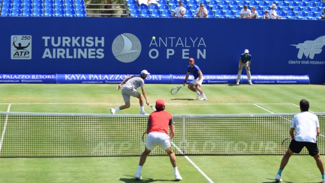 Podlipnik y el argentino Molteni ganaron en su estreno en dobles de Antalya