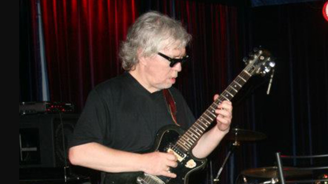 El trágico final del hombre que fue bajado de un avión por hediondo