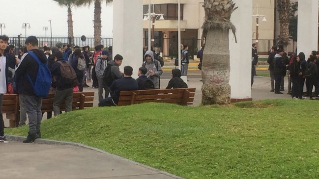 Fuga de gas obligó evacuar a Liceo Politécnico y a jardín Integra en Iquique
