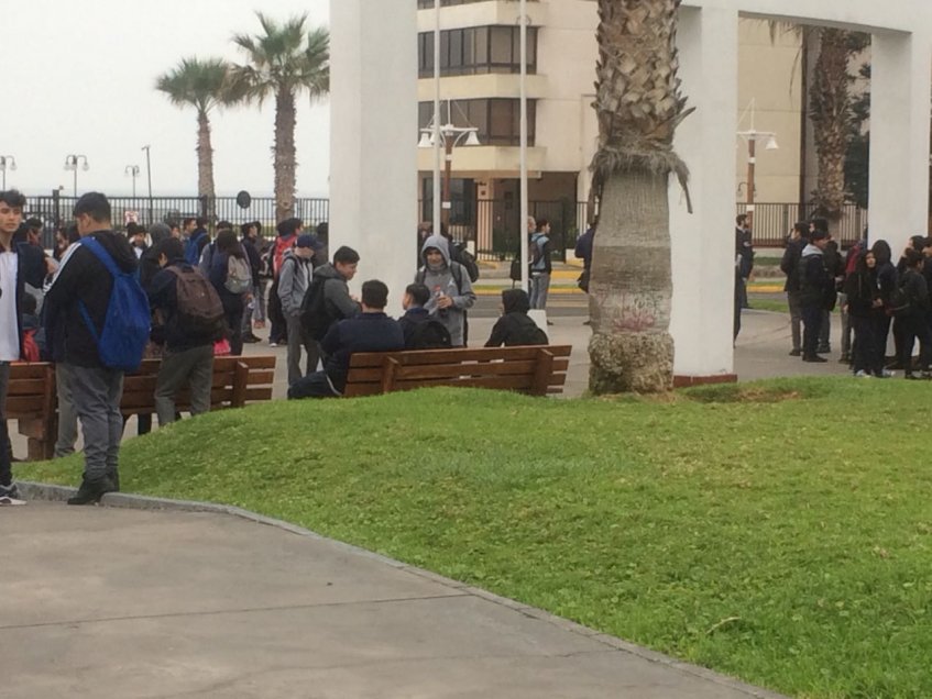 Fuga de gas obligó evacuar a Liceo Politécnico y a jardín Integra en Iquique
