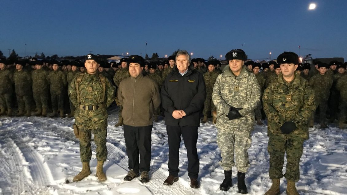Magallanes: Ministro de Defensa lamentó estado de la Base Eduardo Frei en la Antártica