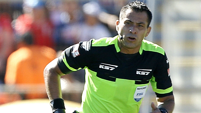 Julio Bascuñán estará presente en el duelo entre Francia y Argentina por octavos de final