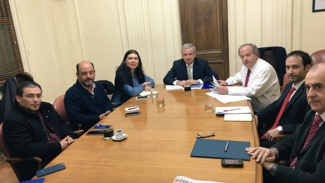 CUT defendió propuesta de 422 mil pesos de salario mínimo