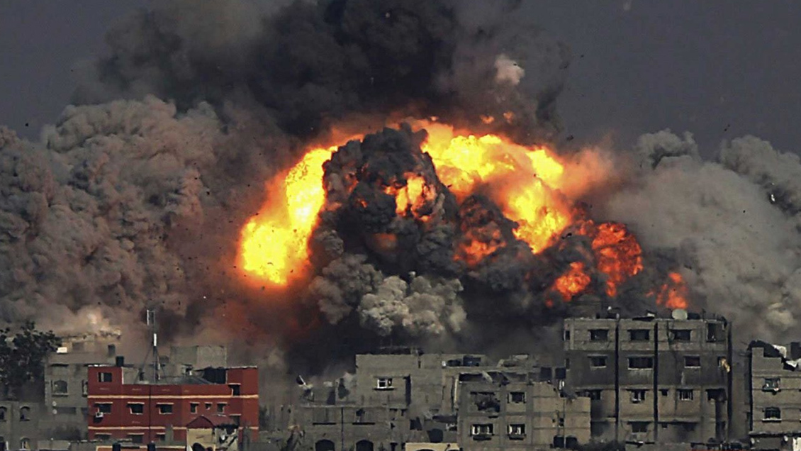 Dos muertos y ocho heridos por explosión en una vivienda en Gaza